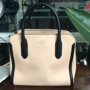 Blush classic Kate spade handbag